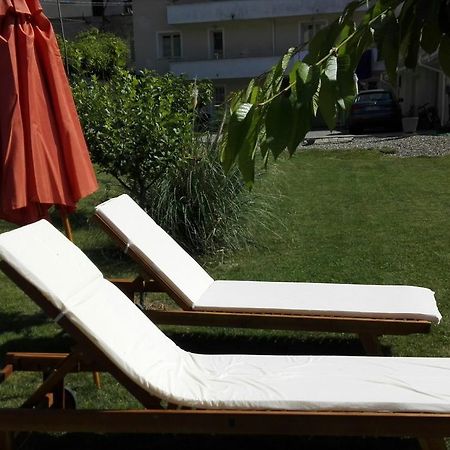 Il Cortile Friendly House Hotel Borgomanero Exterior photo