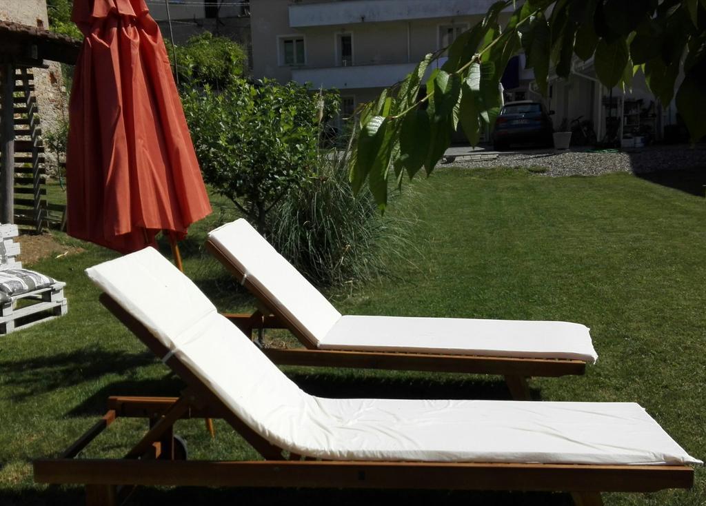 Il Cortile Friendly House Hotel Borgomanero Exterior photo